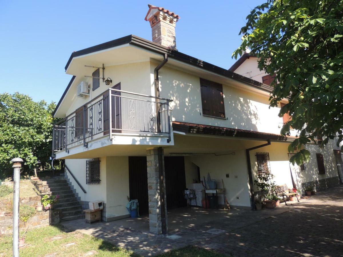 La Casa Di Nonna Bruna Muggia Bagian luar foto
